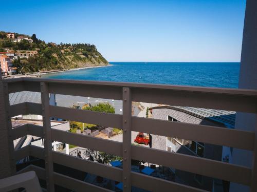 Балкон, Barbara Piran Beach Hotel in Піран Балкон, Barbara Piran Beach Hotel in Піран