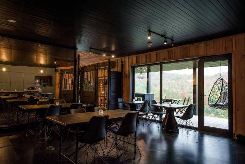 Facilities, Beatnik Hotel in Bromont (QC) Facilities, Beatnik Hotel in Bromont (QC)