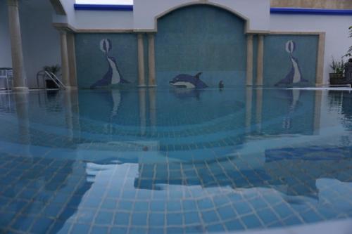 Swimming pool, Hotel Zelis in Asilah Swimming pool, Hotel Zelis in Asilah