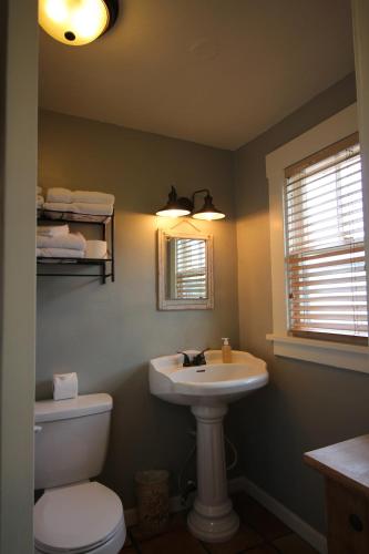 This photo about La Veta Inn shared on HyHotel.com