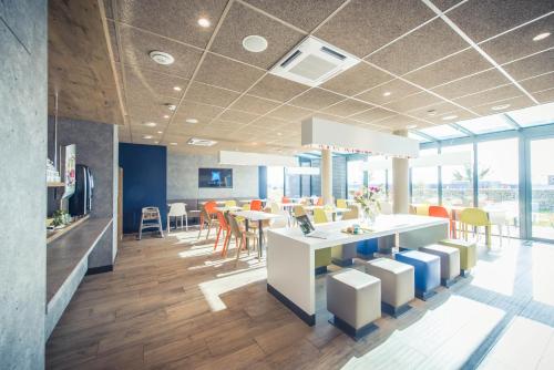 Vestíbulo, ibis budget Troyes Est in Troyes Vestíbulo, ibis budget Troyes Est in Troyes