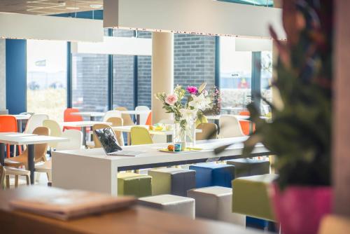 Vestíbulo, ibis budget Troyes Est in Troyes Vestíbulo, ibis budget Troyes Est in Troyes