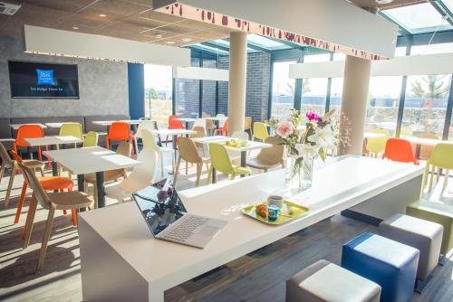 Vestíbulo, ibis budget Troyes Est in Troyes Vestíbulo, ibis budget Troyes Est in Troyes