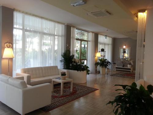 This photo about Hotel Monaco shared on HyHotel.com