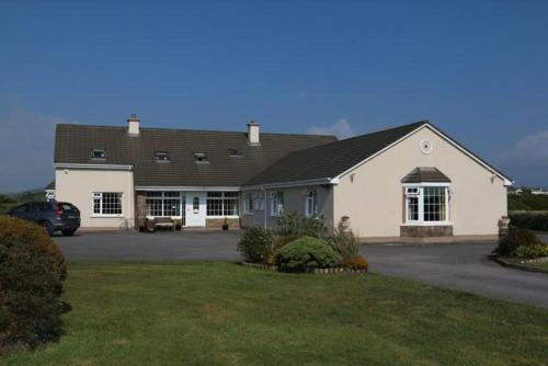 This photo about Golf Links View Bed and Breakfast shared on HyHotel.com