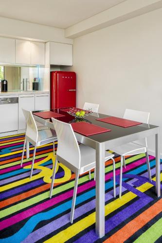 Kitchen, ADGE Hotel & Residence in Sydney Kitchen, ADGE Hotel & Residence in Sydney