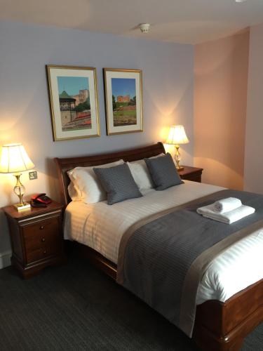 Castle Hotel in Tamworth Castle Hotel in Tamworth
