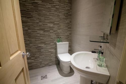 This photo about The Red Pump Inn shared on HyHotel.com