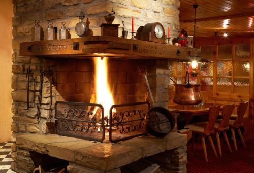 Étterem, Hotel Astoria in Arosa Étterem, Hotel Astoria in Arosa