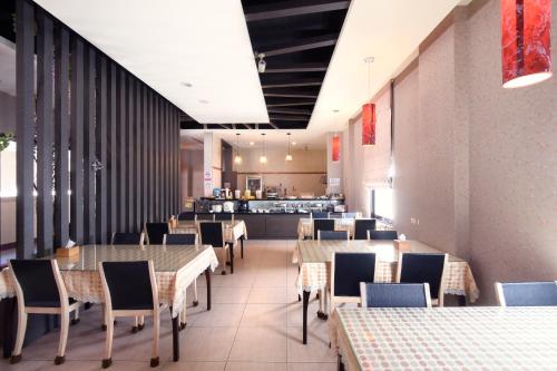 Restaurant, Sun Garden Ming Cheng Motel in Gushan District Restaurant, Sun Garden Ming Cheng Motel in Gushan District