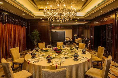 Restaurant, Soluxe Hotel Guangzhou in Tianhe District Restaurant, Soluxe Hotel Guangzhou in Tianhe District
