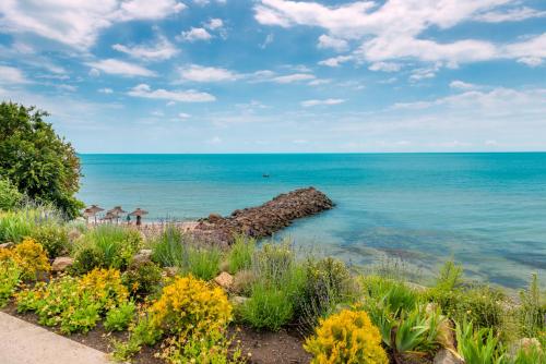 This photo about Oxygen Apartments shared on HyHotel.com