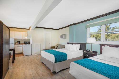 Days Inn by Wyndham Ocean City Oceanfront in Boardwalk Days Inn by Wyndham Ocean City Oceanfront in Boardwalk