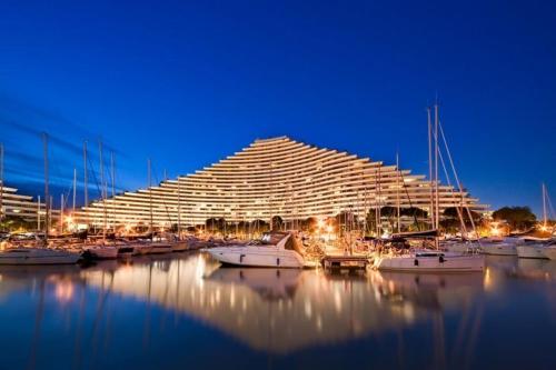 Hôtel FAME - Marina baie des Anges