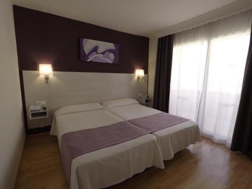 This photo about Hotel Apartamentos Princesa Playa shared on HyHotel.com