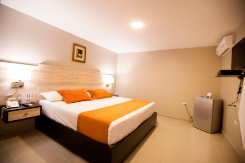 Hotel Los Almendros in มันตา Hotel Los Almendros in มันตา