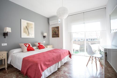 This photo about Holi-Rent Bacarisas shared on HyHotel.com