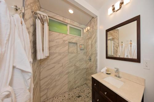 在meiguo.com看到的Hale 'Ohu Bed & Breakfast的介绍图片