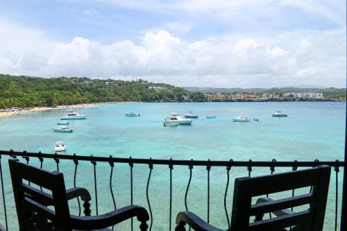 This photo about Exxtraordinary Resort - Bellamar shared on HyHotel.com