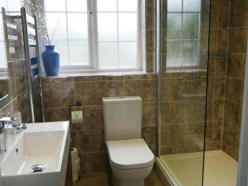 This photo about Kinbrae Apartment shared on HyHotel.com