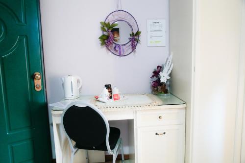 This photo about Fiumicino Inn Airport shared on HyHotel.com