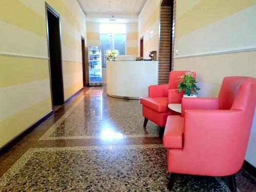 Lobby, Hotel Villa Azzurra-NEW in East Bologna Lobby, Hotel Villa Azzurra-NEW in East Bologna