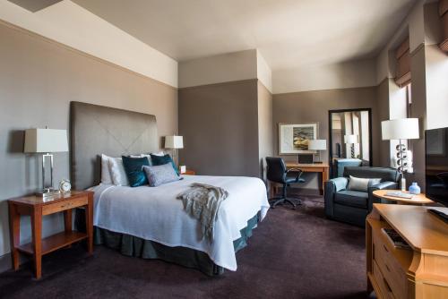Magnolia Hotel Downtown Dallas in Dallas (TX) Magnolia Hotel Downtown Dallas in Dallas (TX)