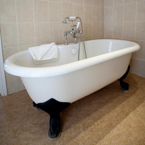 Baño, The Bulkeley Hotel in Beaumaris Baño, The Bulkeley Hotel in Beaumaris