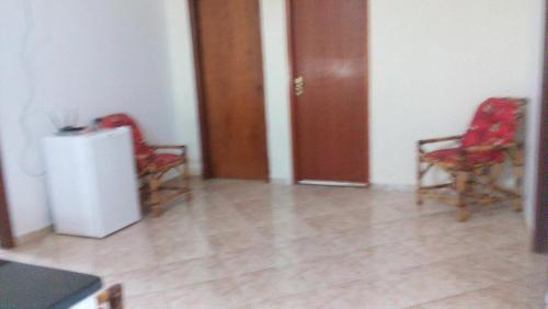 Zajednički dnevni boravak / prostorija s TV-om, suites economy uberlandia in Uberlandia Zajednički dnevni boravak / prostorija s TV-om, suites economy uberlandia in Uberlandia