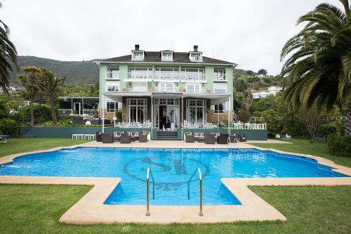 This photo about Hotel Isla Seca shared on HyHotel.com