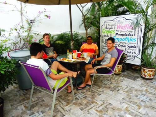 Hotel Casa Adriana VIP Backpackers