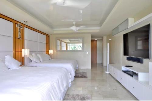 This photo about Sam's Unlimited Luxury Condo shared on HyHotel.com