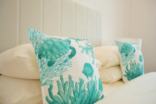 This photo about Feeling Eduardo VII shared on HyHotel.com