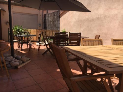 Hotel Le Centre in Ceret Hotel Le Centre in Ceret