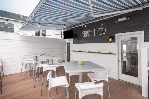 This photo about Stones Throw shared on HyHotel.com