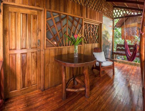 Balcony/terrace, Tierra de Suenos Lodge & Wellness Center in Puerto Viejo de Talamanca Balcony/terrace, Tierra de Suenos Lodge & Wellness Center in Puerto Viejo de Talamanca