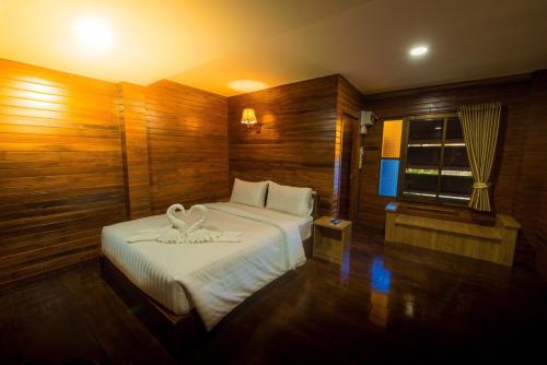 This photo about Khuang Chang Kam Boutique Hotel shared on HyHotel.com
