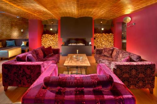 酒吧/休闲厅, Hotel Vier Jahreszeiten Binz in 奥斯特西巴德 宾兹 酒吧/休闲厅, Hotel Vier Jahreszeiten Binz in 奥斯特西巴德 宾兹