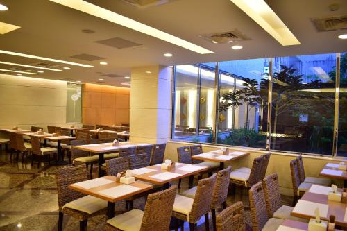 Restaurant, KKS Hotel in Hualien City Restaurant, KKS Hotel in Hualien City