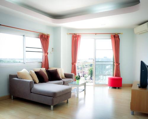 ingnaam hotel near Zeer Rangsit Shoppping Mall ingnaam hotel near Zeer Rangsit Shoppping Mall