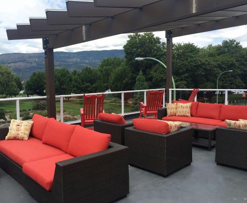 阳台/露台, 基洛那泽德酒店 (Hotel Zed Kelowna) in 基洛那(BC) 阳台/露台, 基洛那泽德酒店 (Hotel Zed Kelowna) in 基洛那(BC)