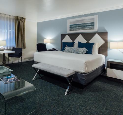 Kings Inn Hotel San Diego in San Diego (CA) Kings Inn Hotel San Diego in San Diego (CA)