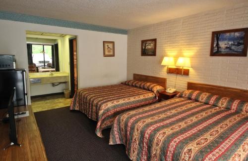 This photo about Stonegate Lodge shared on HyHotel.com