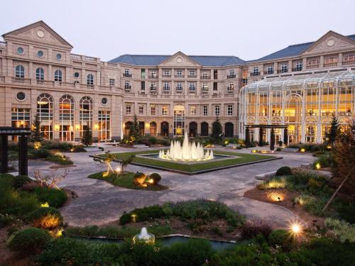 This photo about Tianjin Goldin Metropolitan Polo Club Hotel shared on HyHotel.com