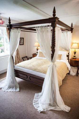 Claverton Country House Hotel in Westfield Claverton Country House Hotel in Westfield