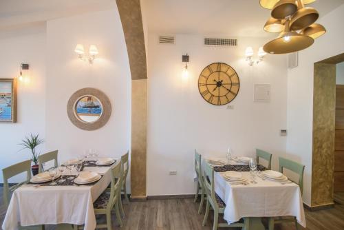 ห้องอาหาร, HOTEL BOUTIQUE NATKA in โรวินจ์ ห้องอาหาร, HOTEL BOUTIQUE NATKA in โรวินจ์