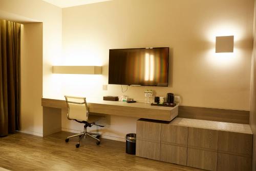 This photo about Metropolo, Hangzhou, East Railway Station shared on HyHotel.com