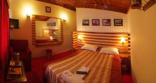 This photo about Hotel Dolphin shared on HyHotel.com