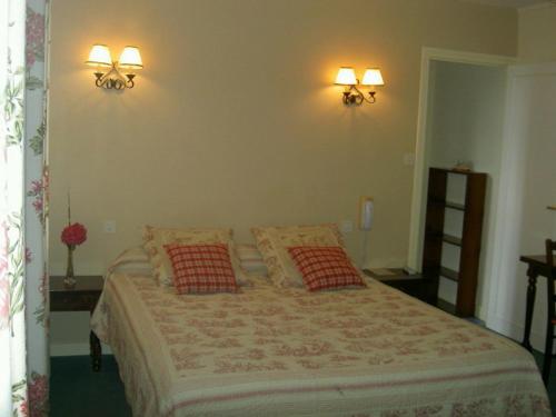 This photo about Hostellerie du Vieux Moulin shared on HyHotel.com