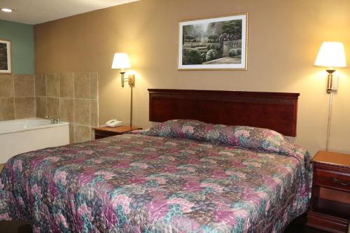 在meiguo.com看到的Magnolia Bay Hotel & Suites的介绍图片